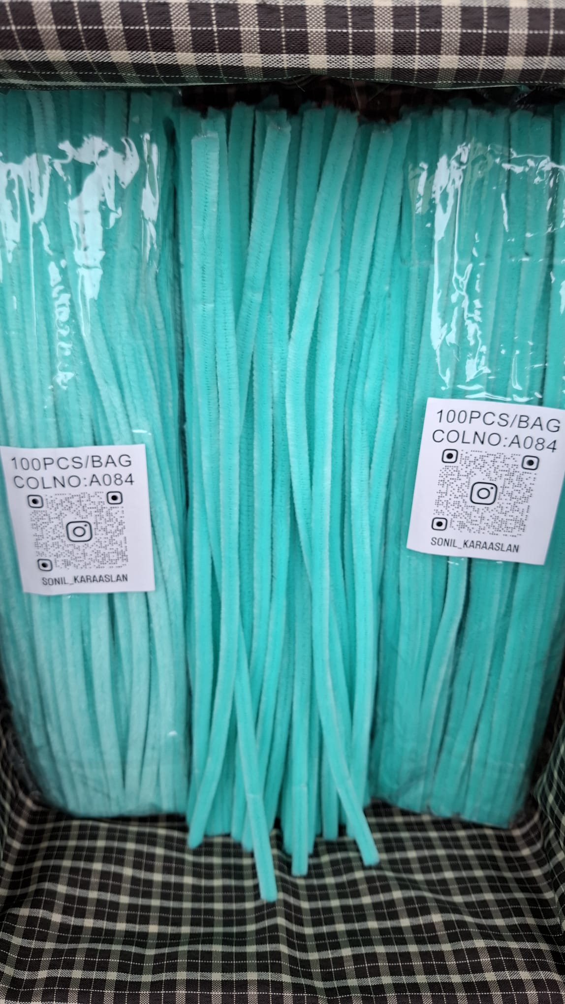 RENK KOD A084 ŞÖNİL 100 LÜ MİNT YEŞİL 30 CM -🛍️ YOĞUN TÜYLÜ HOBİ ÇUBUĞU TEL EL İŞİ 100 LÜ PAKET💐