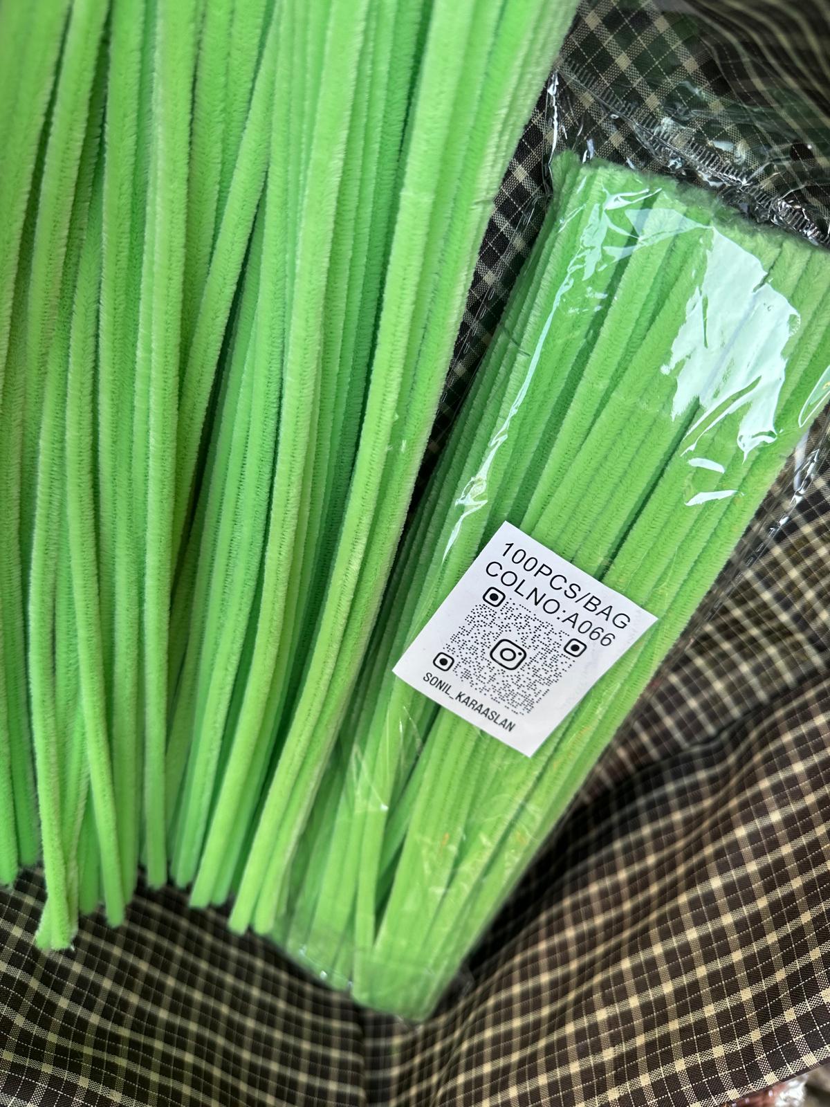 ŞÖNİL 100 LÜ YEŞİL RENK KOD A066 30 CM -🛍️ YOĞUN TÜYLÜ HOBİ ÇUBUĞU TEL EL İŞİ 100 LÜ PAKET💐