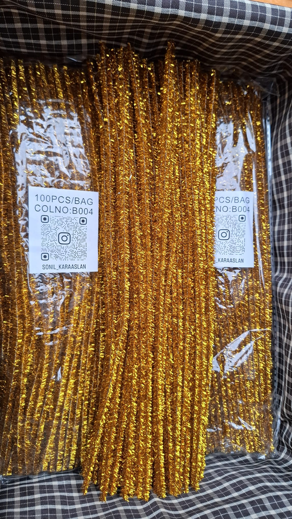 RENK KOD B004 ŞÖNİL 100 LÜ GOLD SİMLİ 30 CM -🛍️ YOĞUN TÜYLÜ HOBİ ÇUBUĞU TEL EL İŞİ 100 LÜ PAKET💐