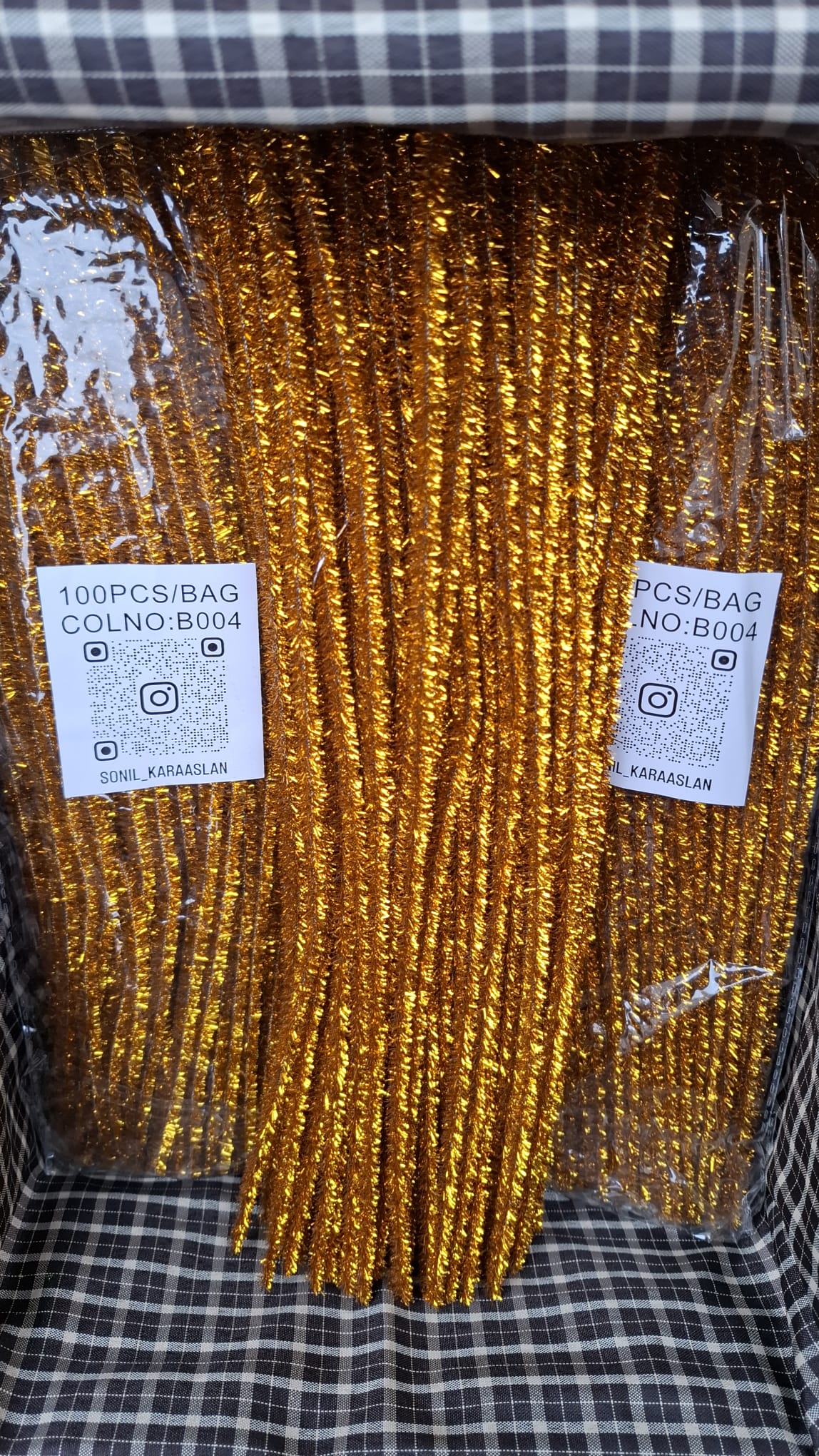 RENK KOD B004 ŞÖNİL 100 LÜ GOLD SİMLİ 30 CM -🛍️ YOĞUN TÜYLÜ HOBİ ÇUBUĞU TEL EL İŞİ 100 LÜ PAKET💐