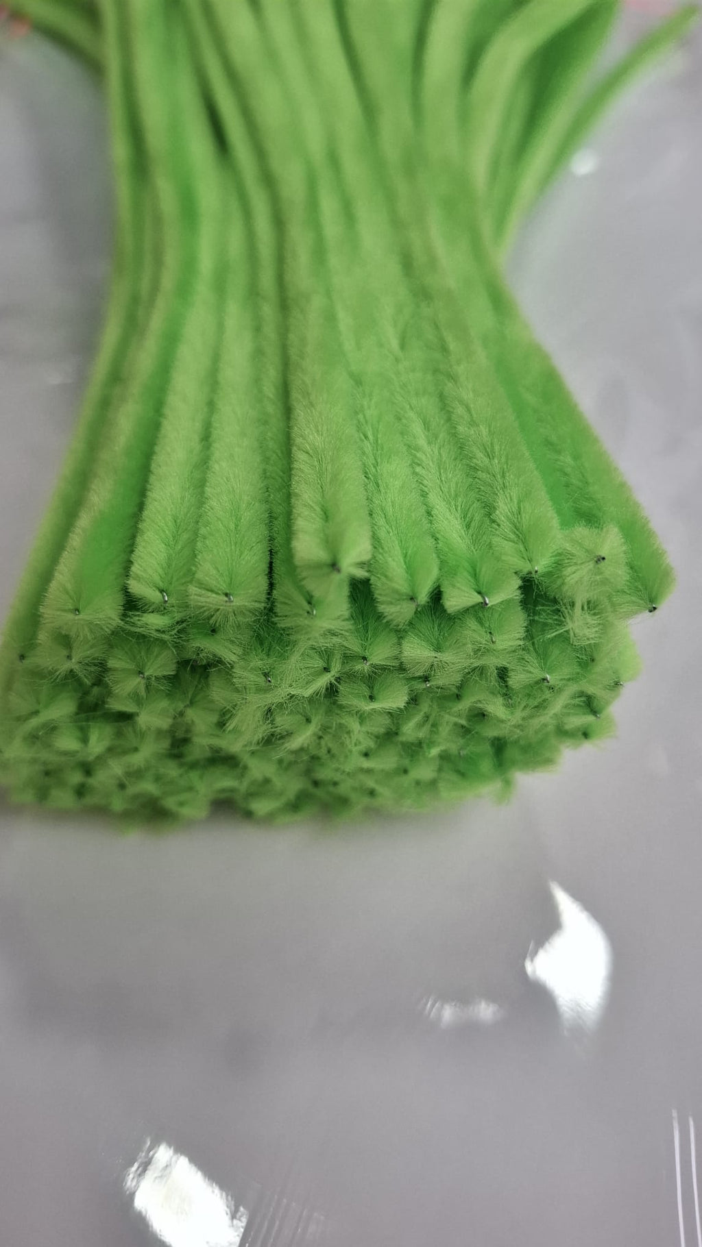 ŞÖNİL 100 LÜ YEŞİL RENK KOD A042 30 CM -🛍️ YOĞUN TÜYLÜ HOBİ ÇUBUĞU TEL EL İŞİ 100 LÜ PAKET💐
