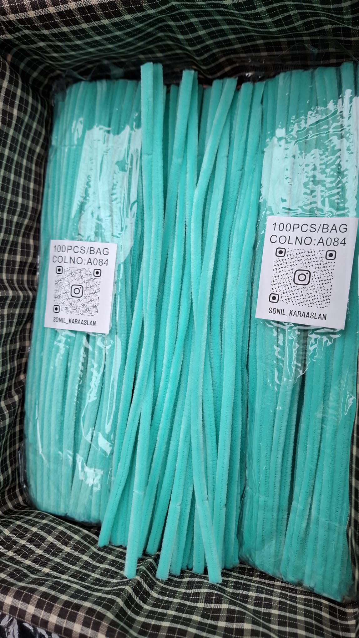 RENK KOD A084 ŞÖNİL 100 LÜ MİNT YEŞİL 30 CM -🛍️ YOĞUN TÜYLÜ HOBİ ÇUBUĞU TEL EL İŞİ 100 LÜ PAKET💐