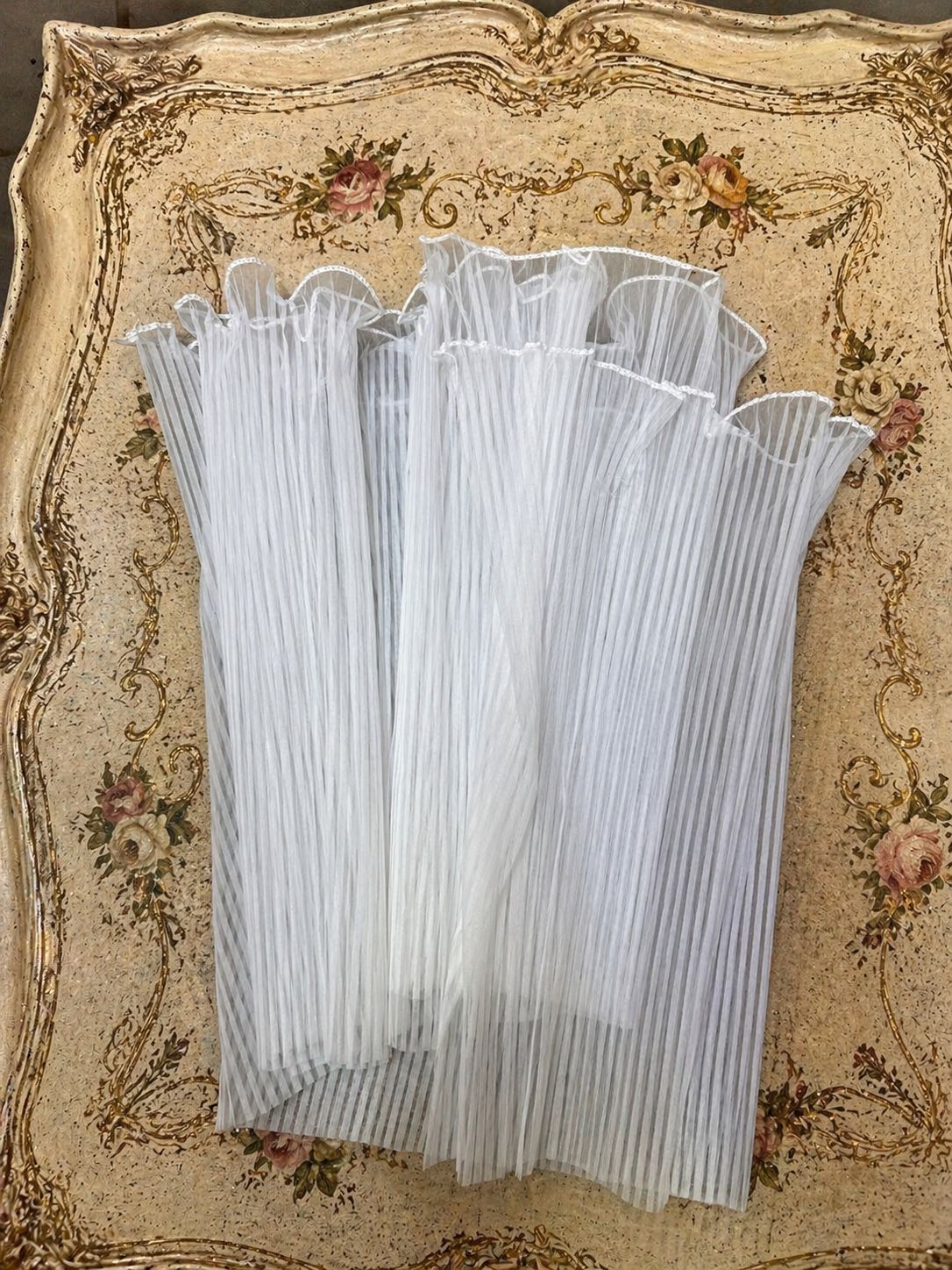 🤍 İncili Beyaz  Buket Sarma Tülü – 40 cm x 3,5 Metre
