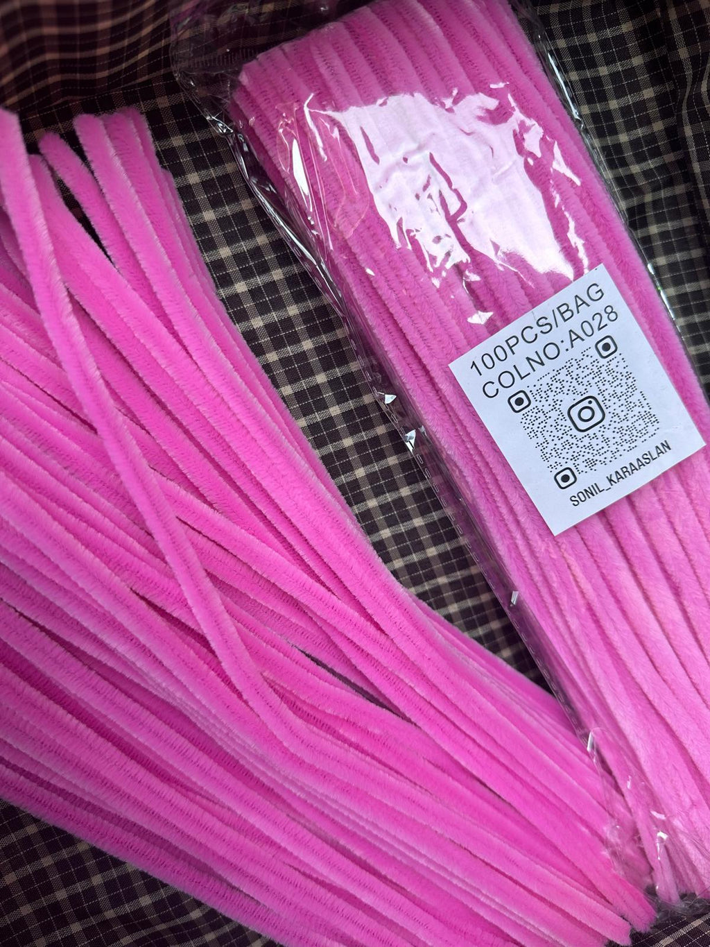 ŞÖNİL 100 LÜ ŞEKER PEMBE RENK KOD A028 30 CM -🛍️ YOĞUN TÜYLÜ HOBİ ÇUBUĞU TEL EL İŞİ 100 LÜ PAKET💐